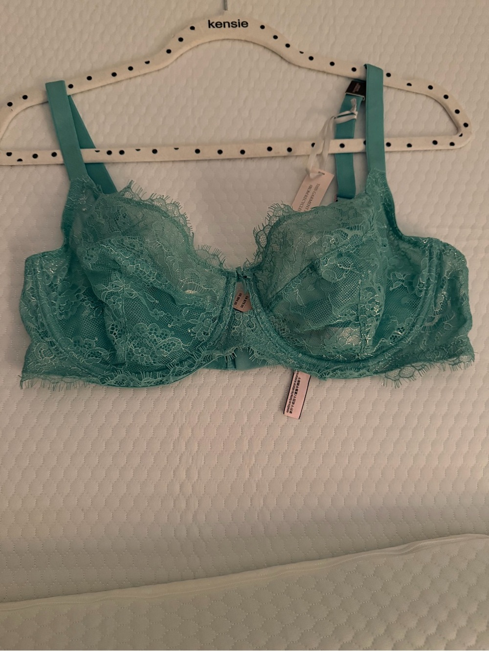 Victoria's Secret Teal Lace Underwire Bra